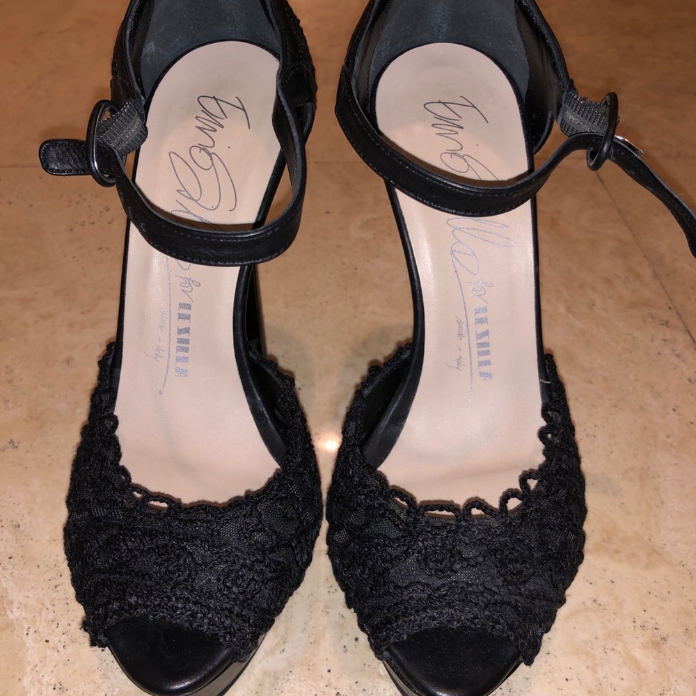 LeSilla platform heels